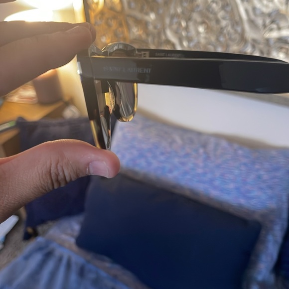 Brand new Saint Laurent sunglasses !! - Picture 3 of 4